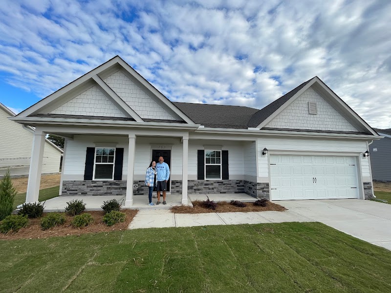 Cole Dinges, Realtor, RE/MAX Complete photo 2
