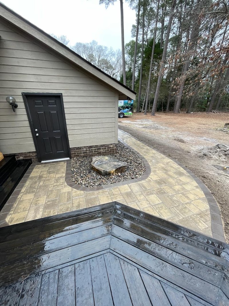 Eastern NC Lawn Pro, LLC photo 2