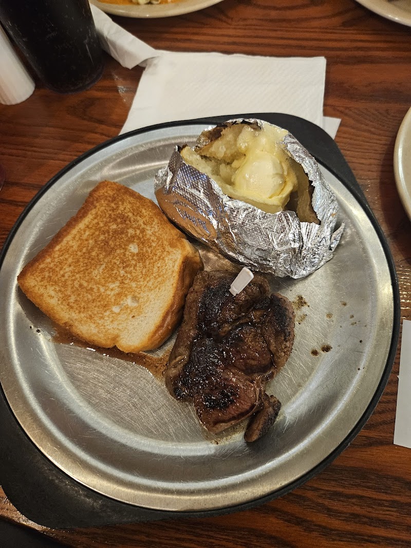 Western Sizzlin Steakhouse & Buffet photo 3